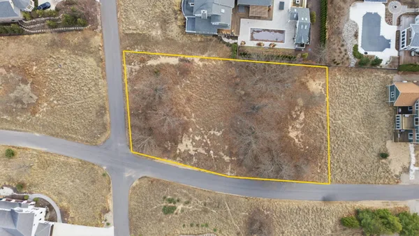 $559,000 | 52202 Main Drive, Grand Beach, MI 49117