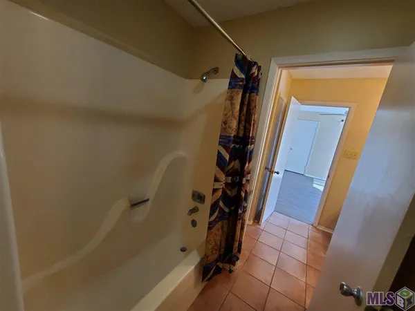 $1,350 | 5213 Blair Lane, Unit C, Baton Rouge, LA 70809