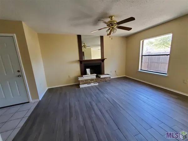 $1,350 | 5213 Blair Lane, Unit C, Baton Rouge, LA 70809