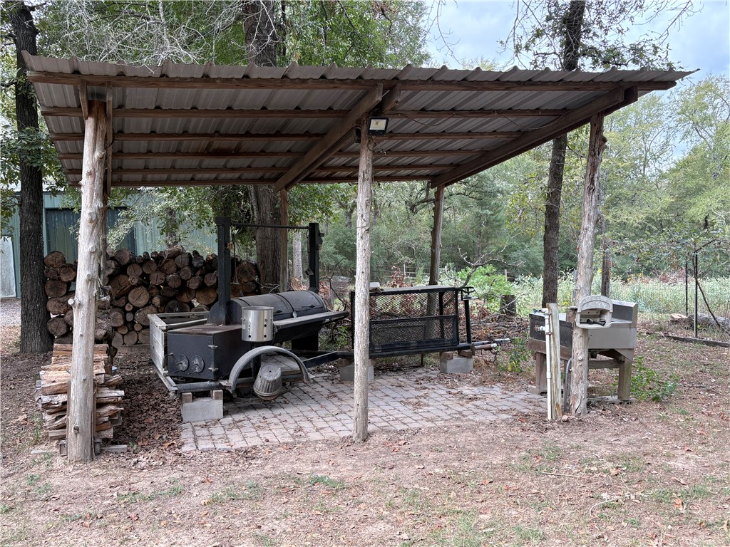 254 C Hoppess Road Franklin, TX 77856 - Photo 7 of 23 Gallery Image 7
