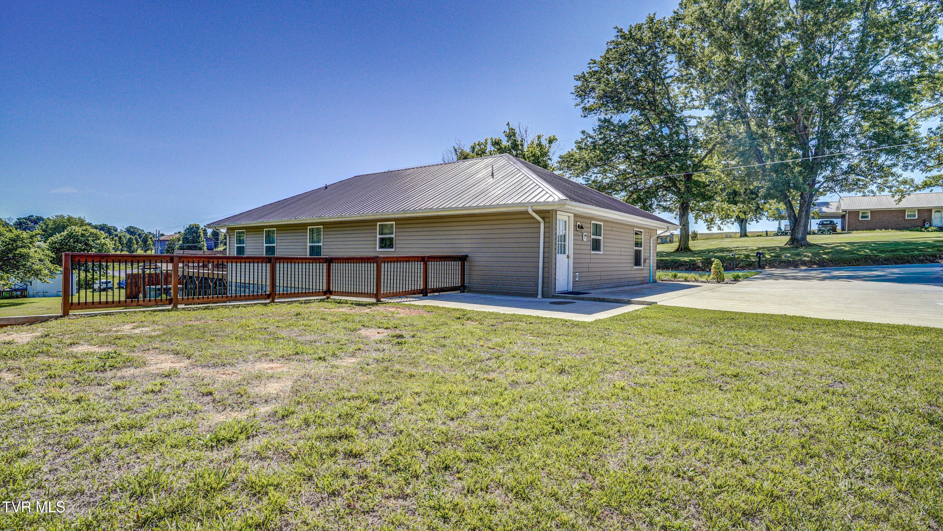 411 Culver Road Limestone, TN 37681 - Photo 4 of 58 Left side