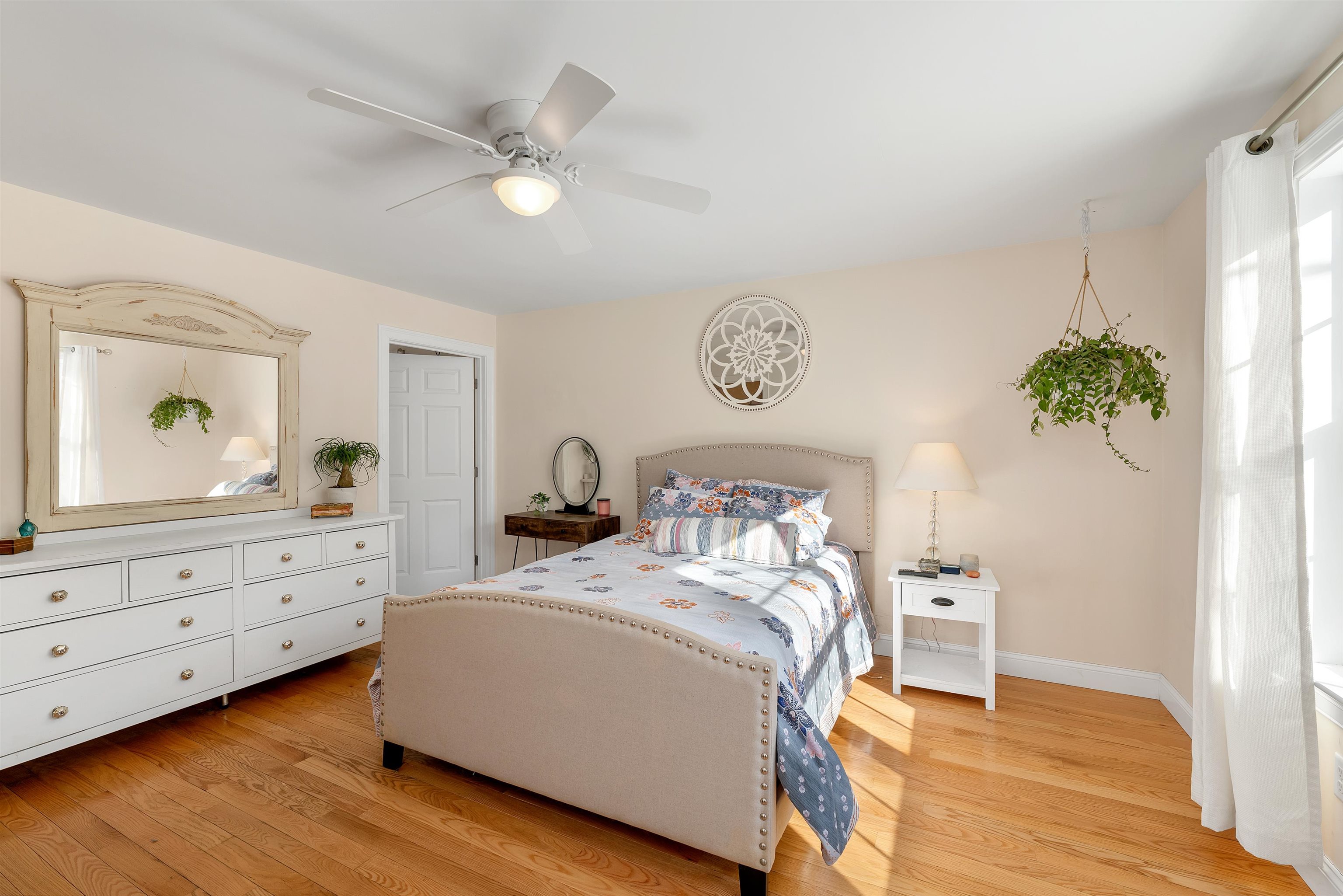 14 Highland Street Exeter, NH 03833 - Photo 13 of 44