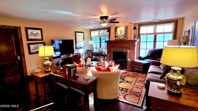 $1,275,000 | 38390 Highway 6, Unit 207, Avon, CO 81620