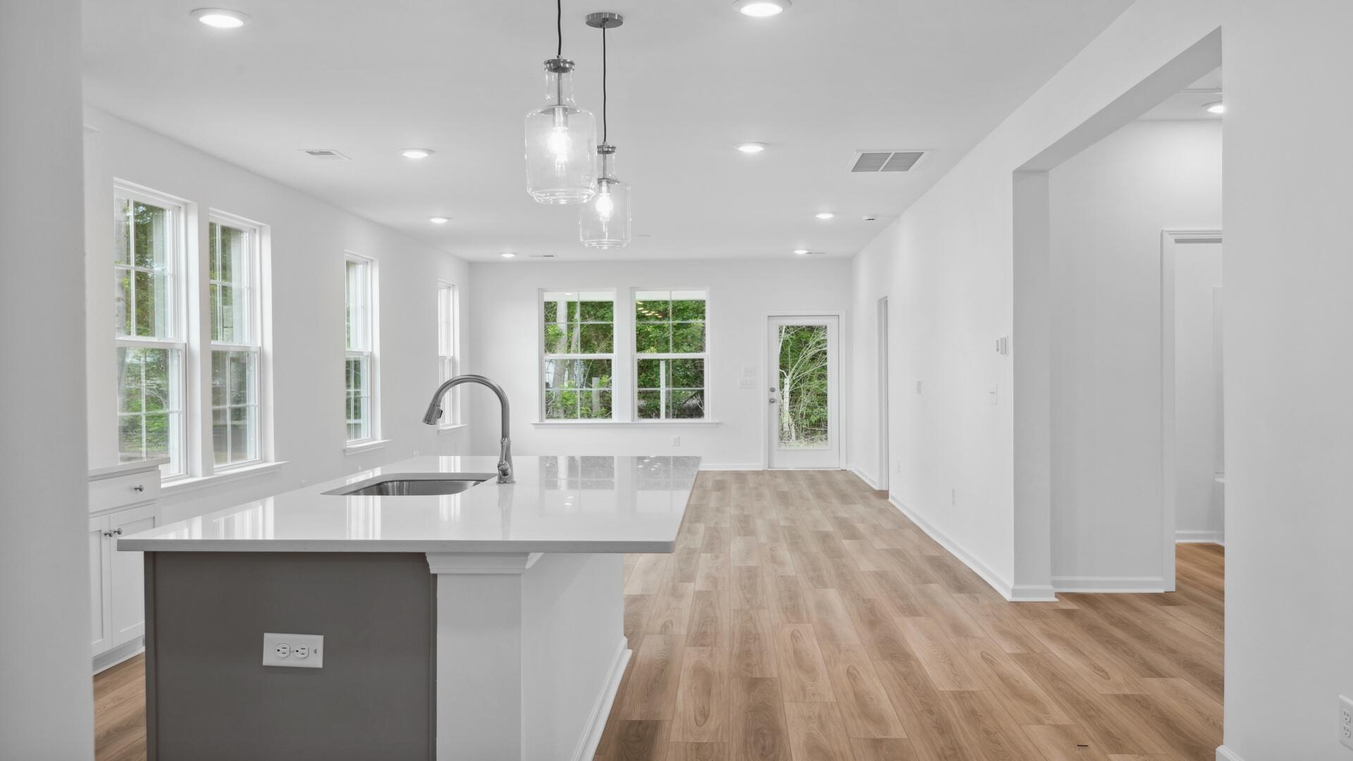 458 Cadbury Loop Summerville, SC 29486 - Photo 9 of 21 Kitchen