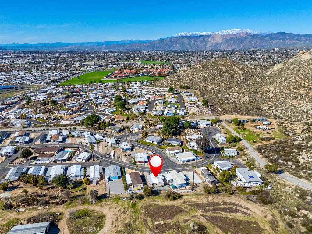 1700 South State Street, Unit 76 Hemet, CA 92543 - Photo 6 of 36 an aerial view of multiple house