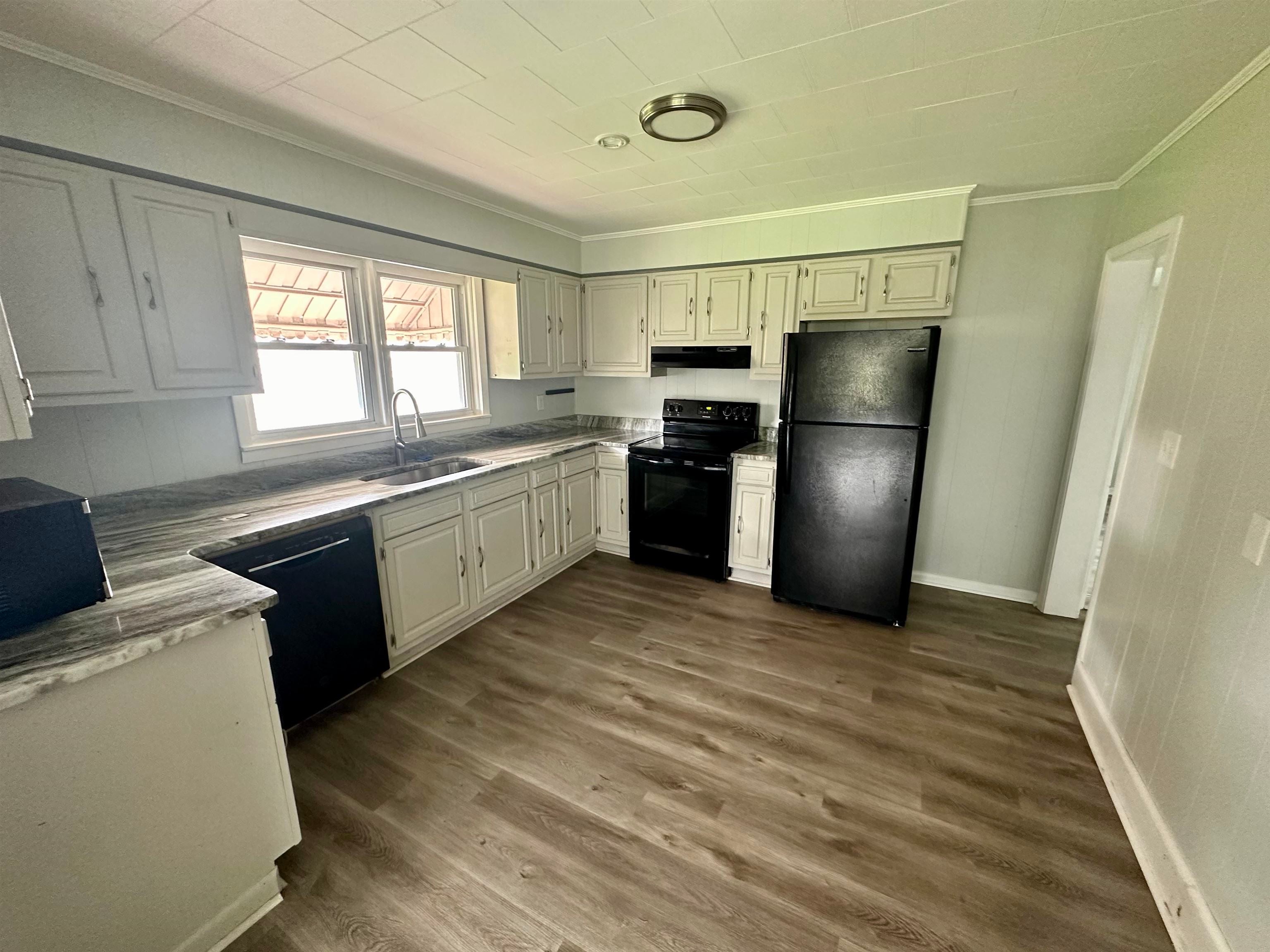 200 Country Road Pembroke, VA 24136 - Photo 12 of 23 Gallery Image 12
