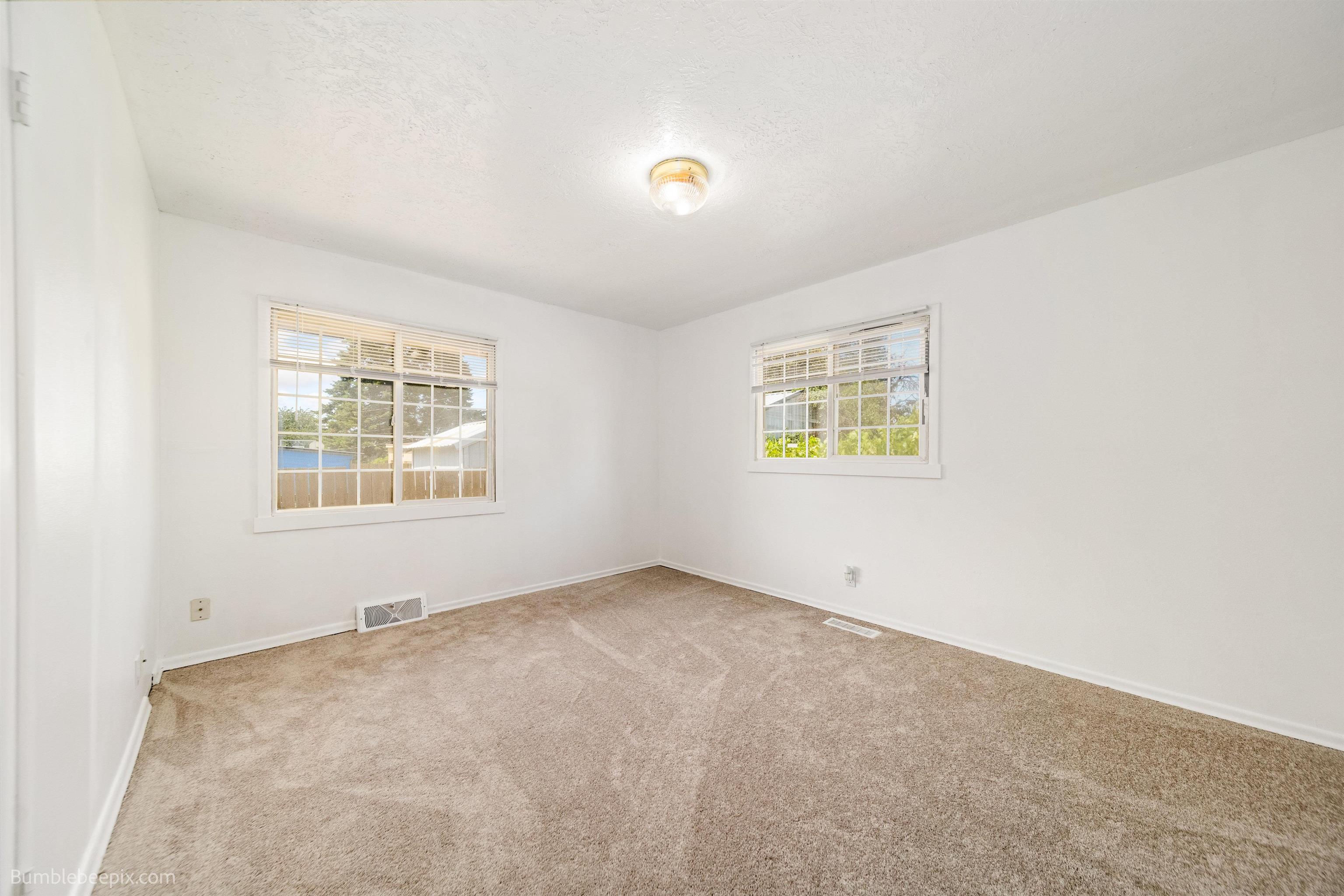 1306 West Joseph Avenue Spokane, WA 99205 - Photo 19 of 38 Gallery Image 19
