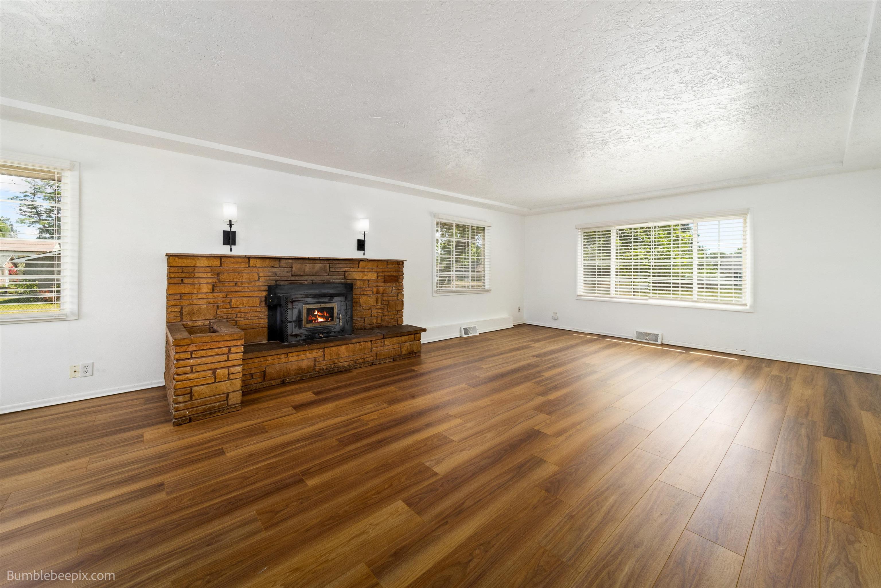 1306 West Joseph Avenue Spokane, WA 99205 - Photo 6 of 38 Gallery Image 6