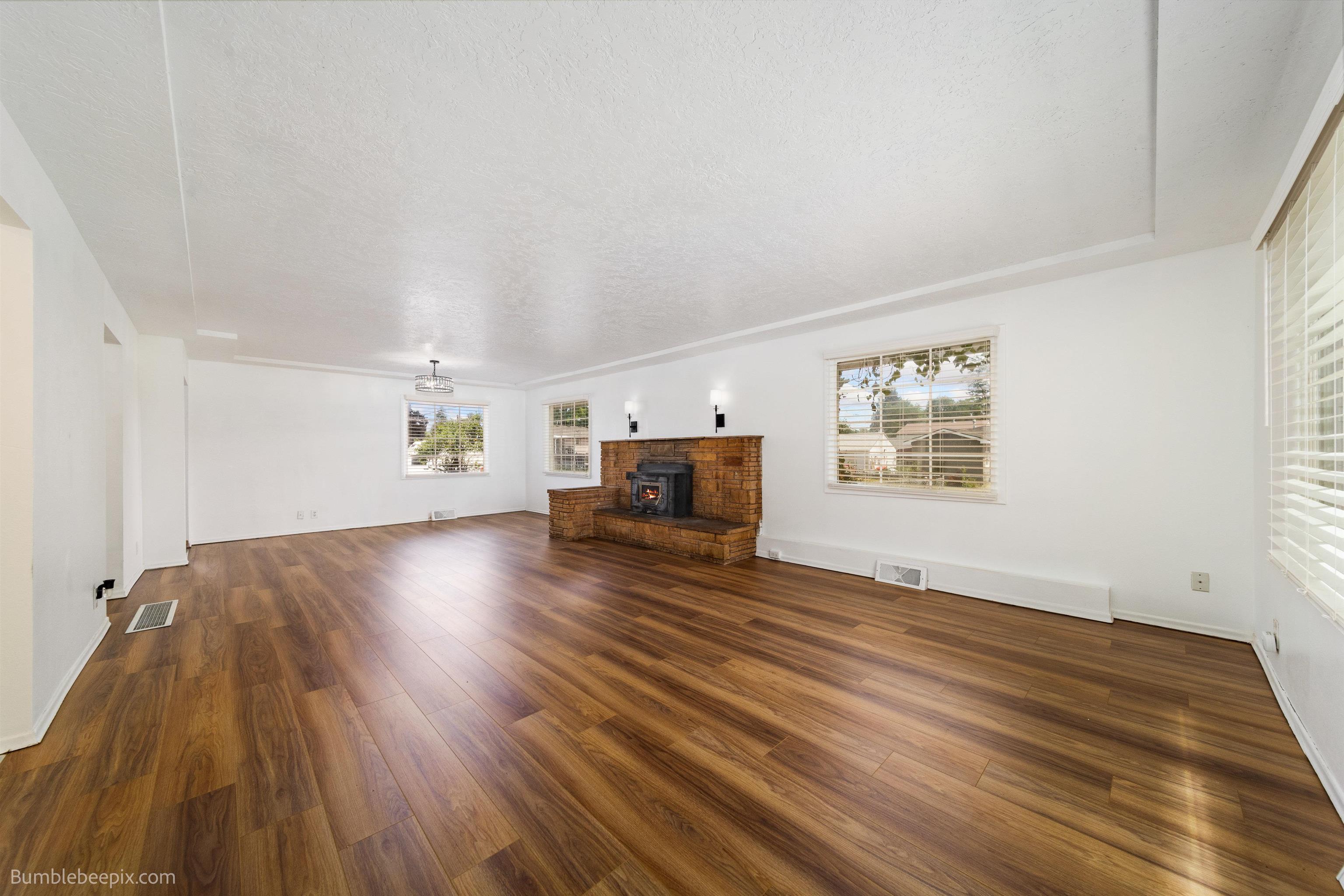 1306 West Joseph Avenue Spokane, WA 99205 - Photo 8 of 38 Gallery Image 8