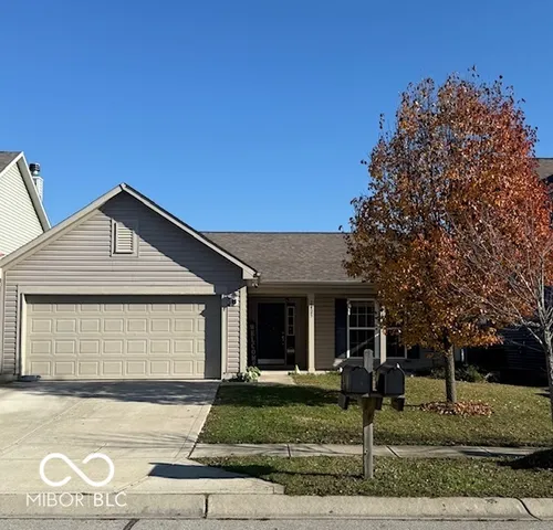 $274,900 | 2425 Bristol Drive, Franklin, IN 46131
