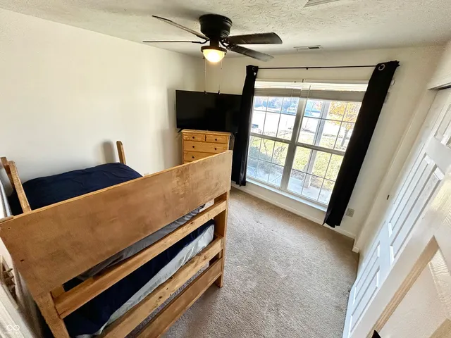 $274,900 | 2425 Bristol Drive, Franklin, IN 46131