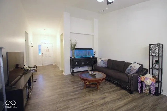 $265,000 | 2425 Bristol Drive, Franklin, IN 46131