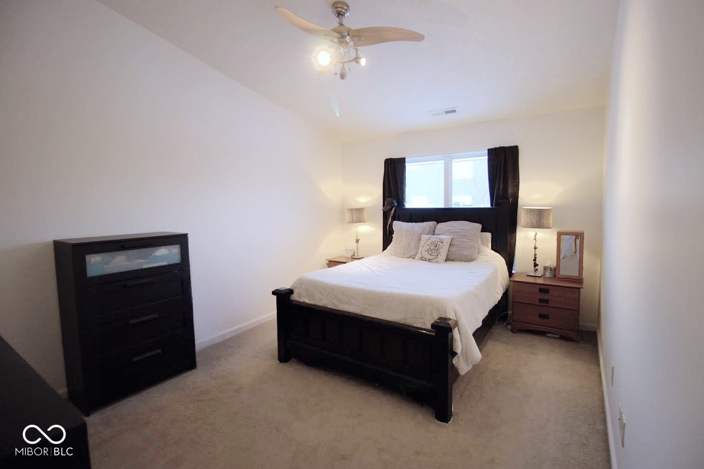 2425 Bristol Drive Franklin, IN 46131 - Photo 10 of 26