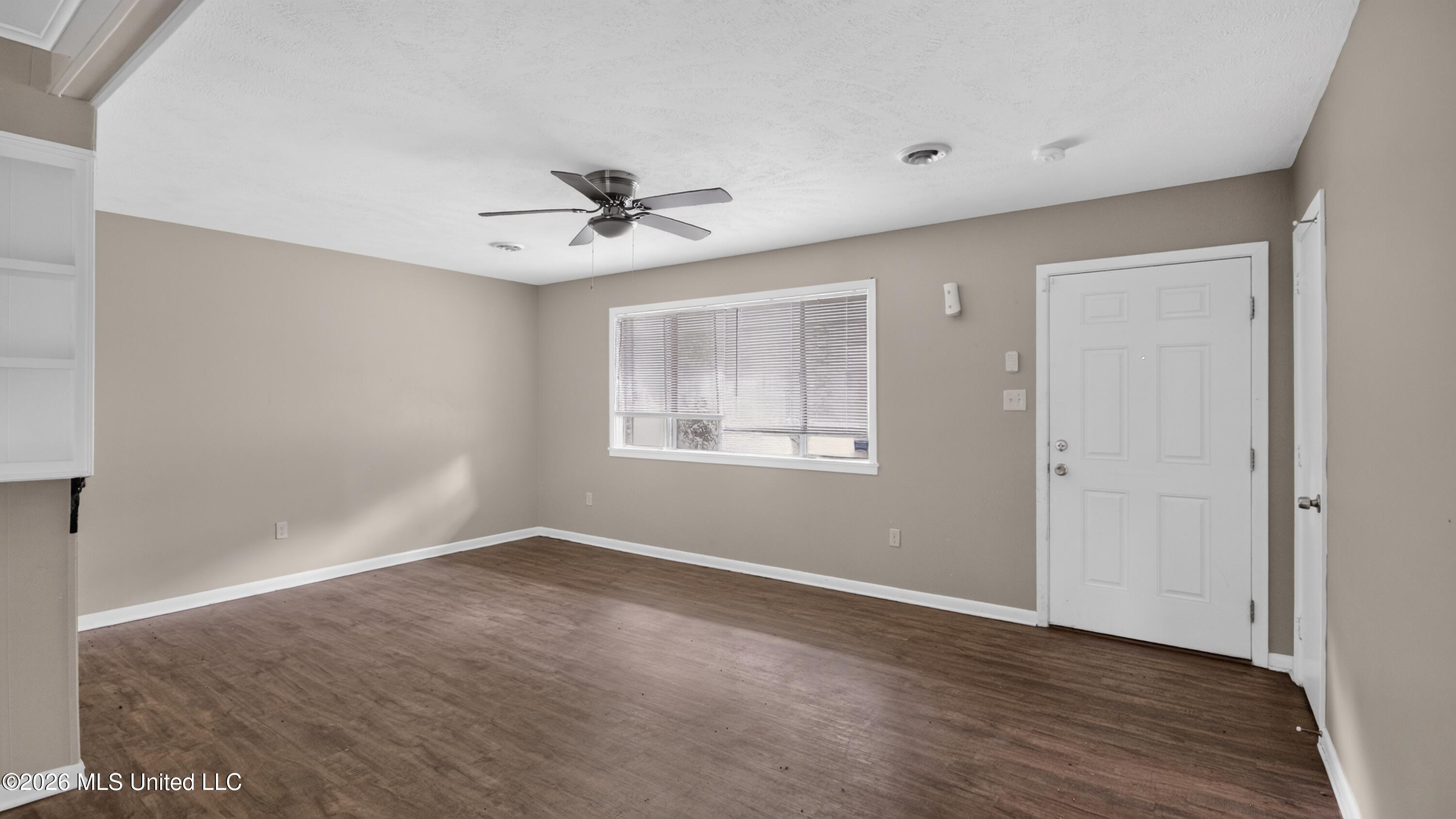 1128 Autumn Street Jackson, MS 39212 - Photo 5 of 29 1781827357818-IMGP9871