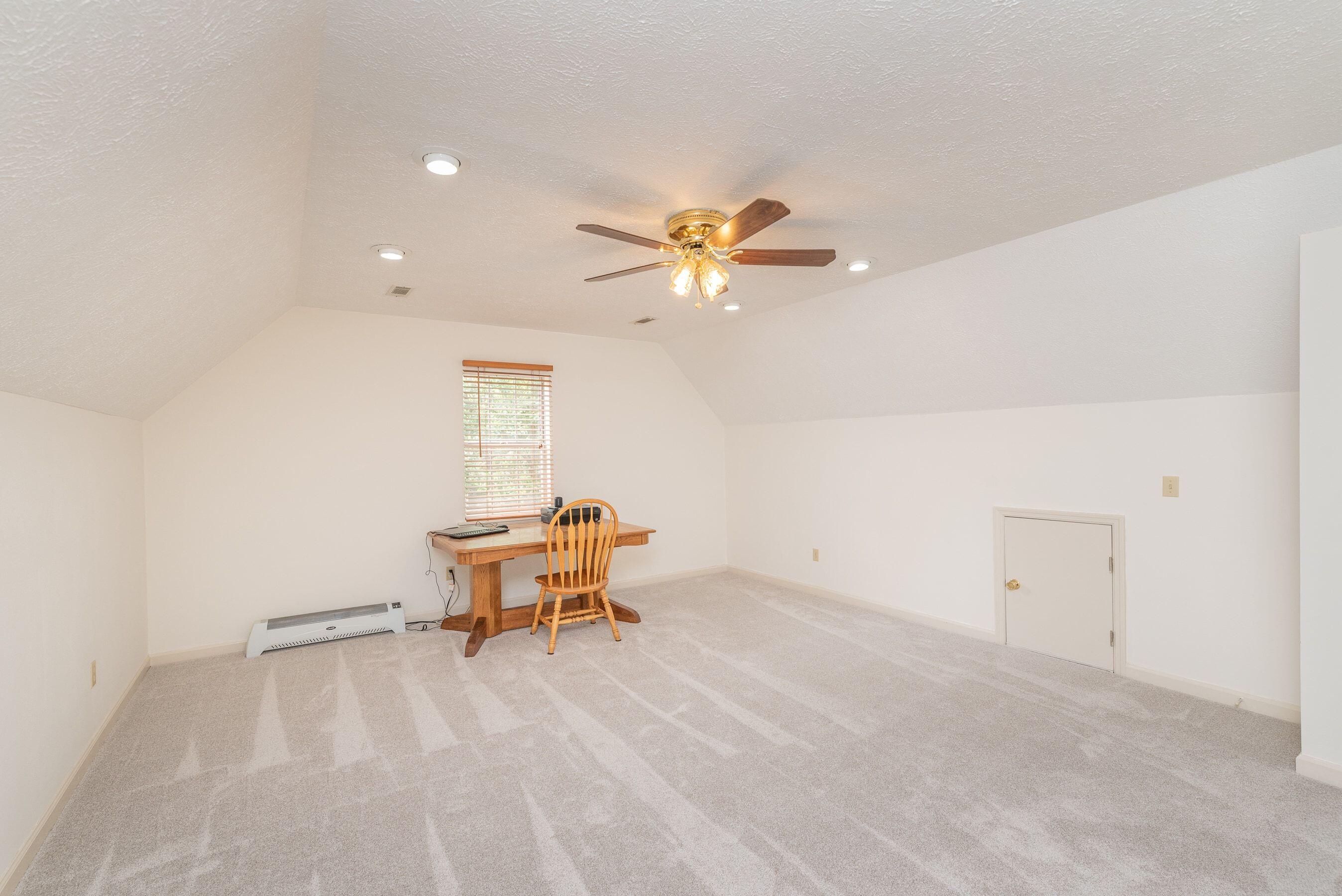 313 East Hedge Road Aiken, SC 29801 - Photo 34 of 48