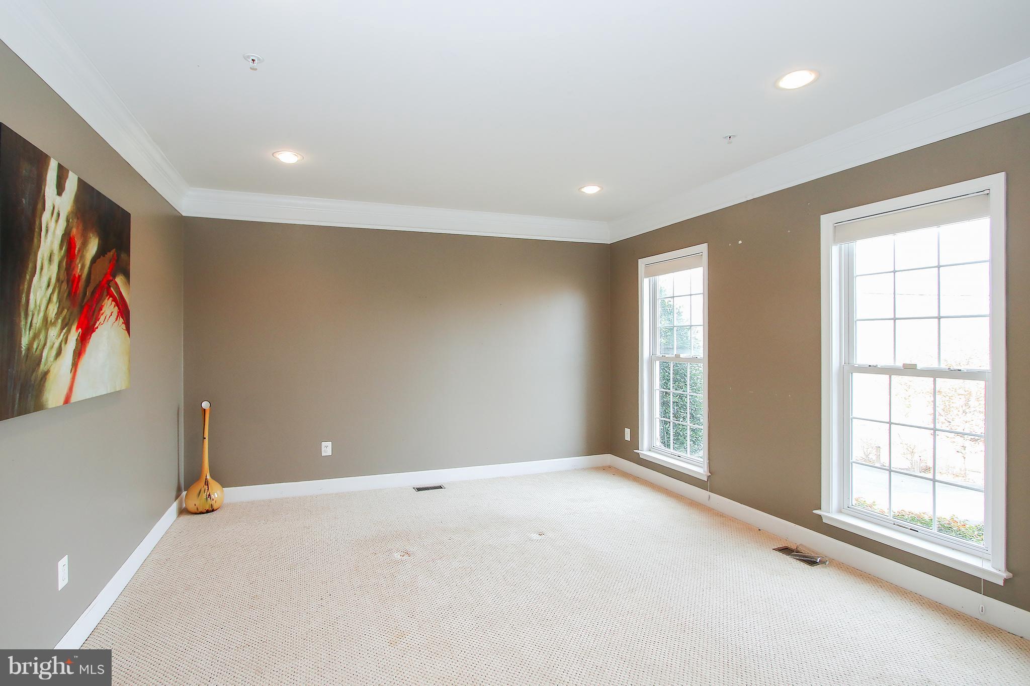 12814 West Old Baltimore Road Boyds, MD 20841 - Photo 3 of 30 Living Room
