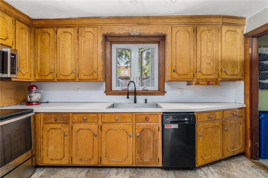 65 Coe Street Woonsocket, RI 02895 - Photo 20 of 44 Gallery Image 20
