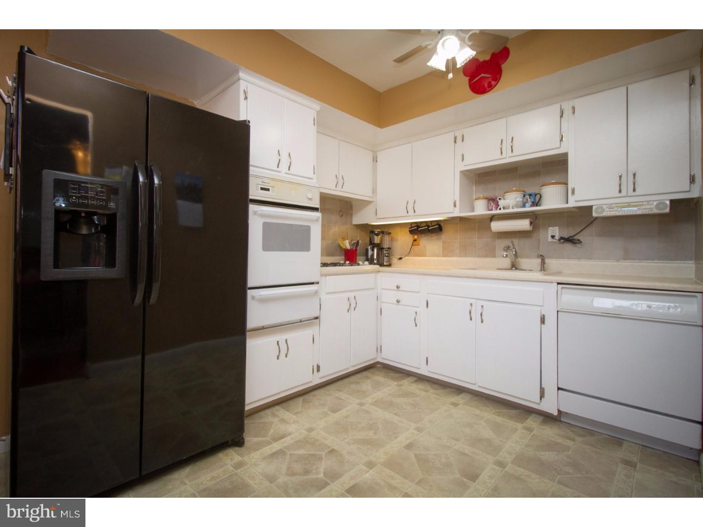 3641 Newberry Road Philadelphia, PA 19154 - Photo 8 of 19 Gallery Image 8