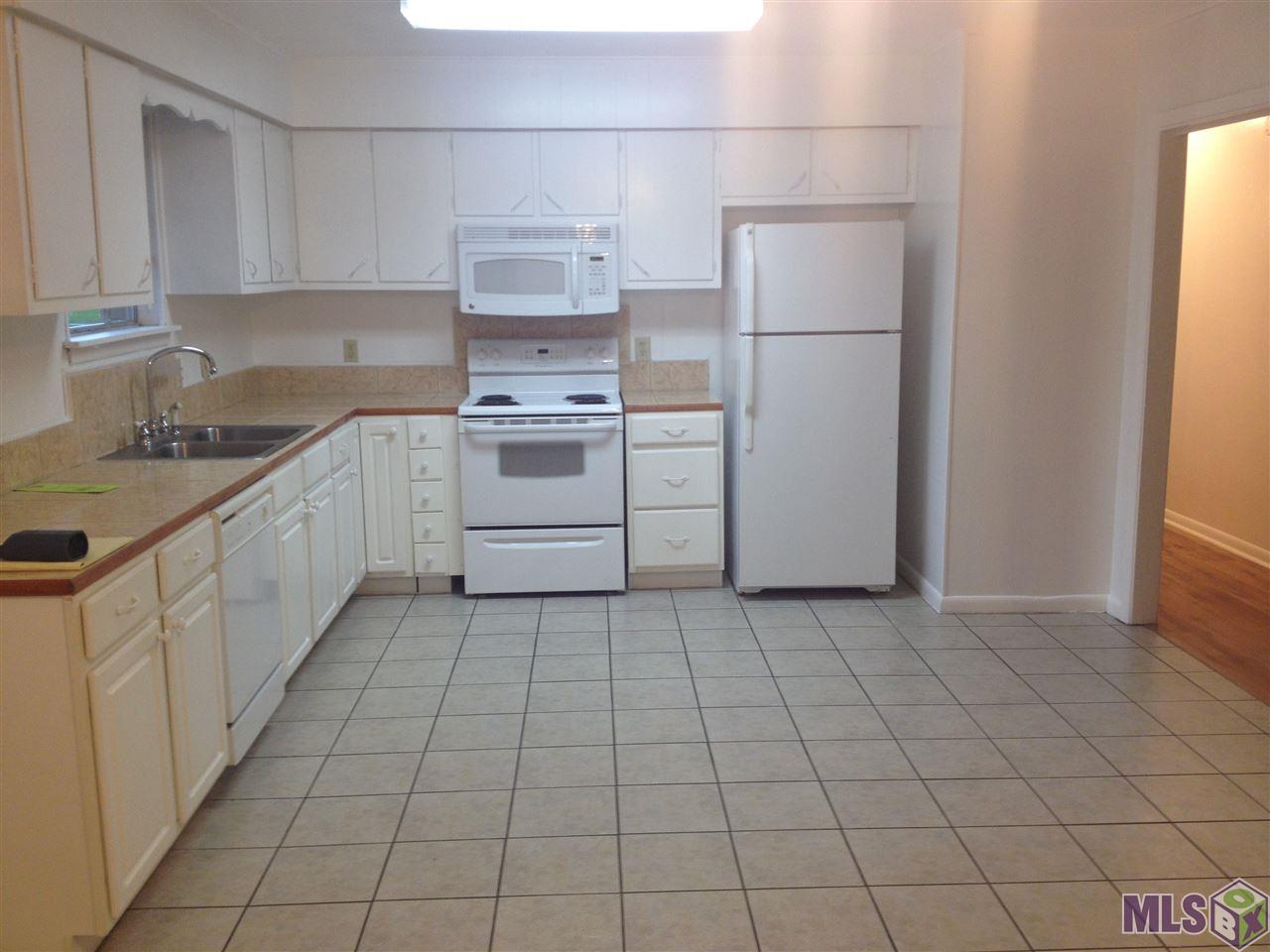 10320 Ridgely Drive Baton Rouge, LA 70809 - Photo 4 of 22