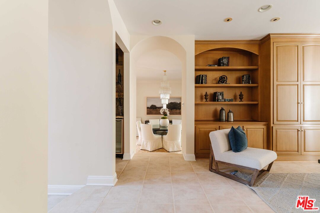 16799 Monte Hermoso Drive Pacific Palisades, CA 90272 - Photo 13 of 55 Gallery Image 13