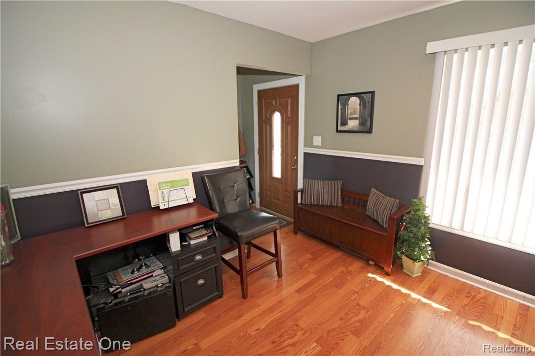 465 Trombley Road Troy, MI 48083 - Photo 11 of 23 DEN1.jpg