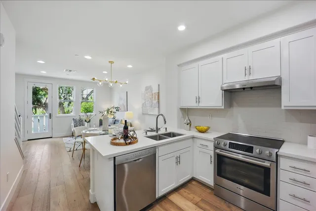 $1,329,800 | 837 Sierra Vista Avenue, Mountain View, CA 94043