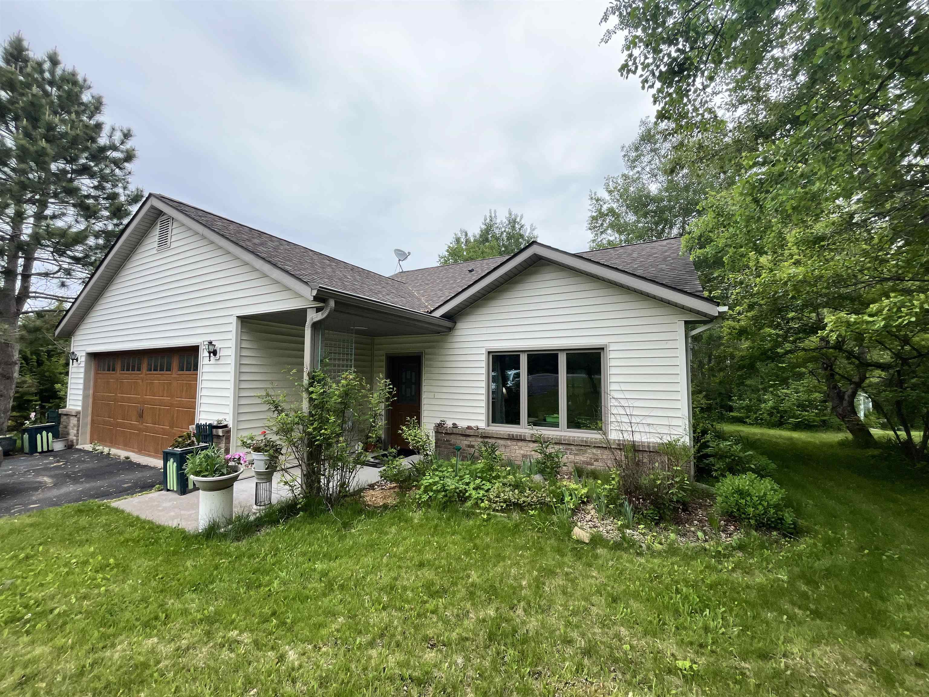 4384 Ugstad Road Hermantown, MN 55811 - Photo 1 of 34 Gallery Image 1