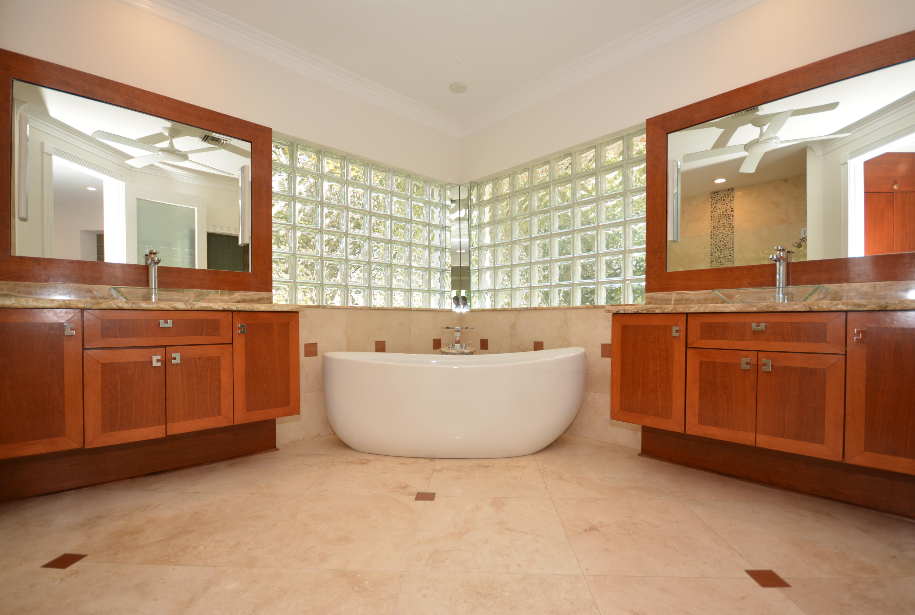 1970 Parkside Circle South Boca Raton, FL 33486 - Photo 14 of 42 1970 SW 22nd Avenue Cir_Heidi Berk_56