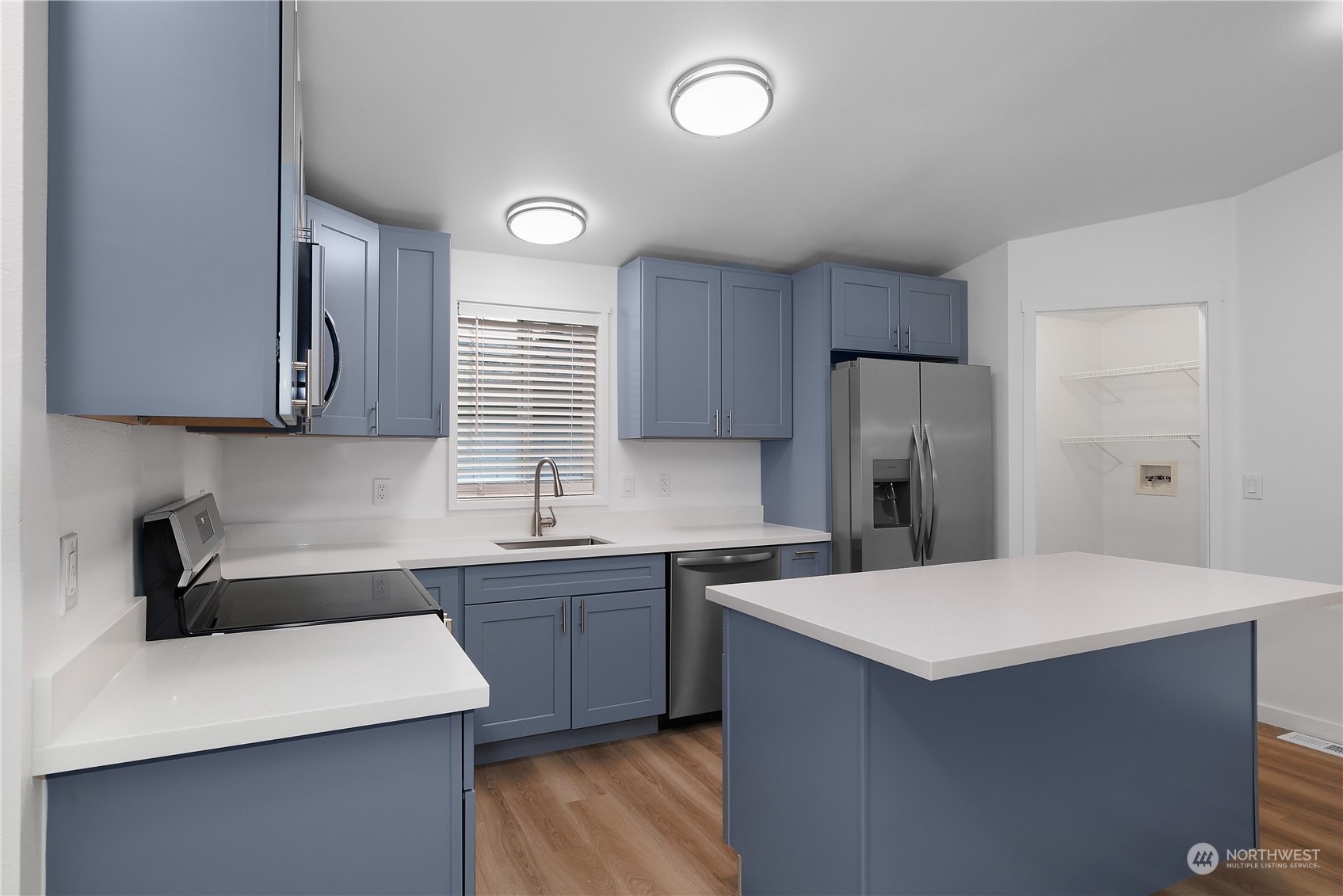 10324 Delphi Road Southwest, Unit 11 Olympia, WA 98512 - Photo 3 of 20 Gallery Image 3