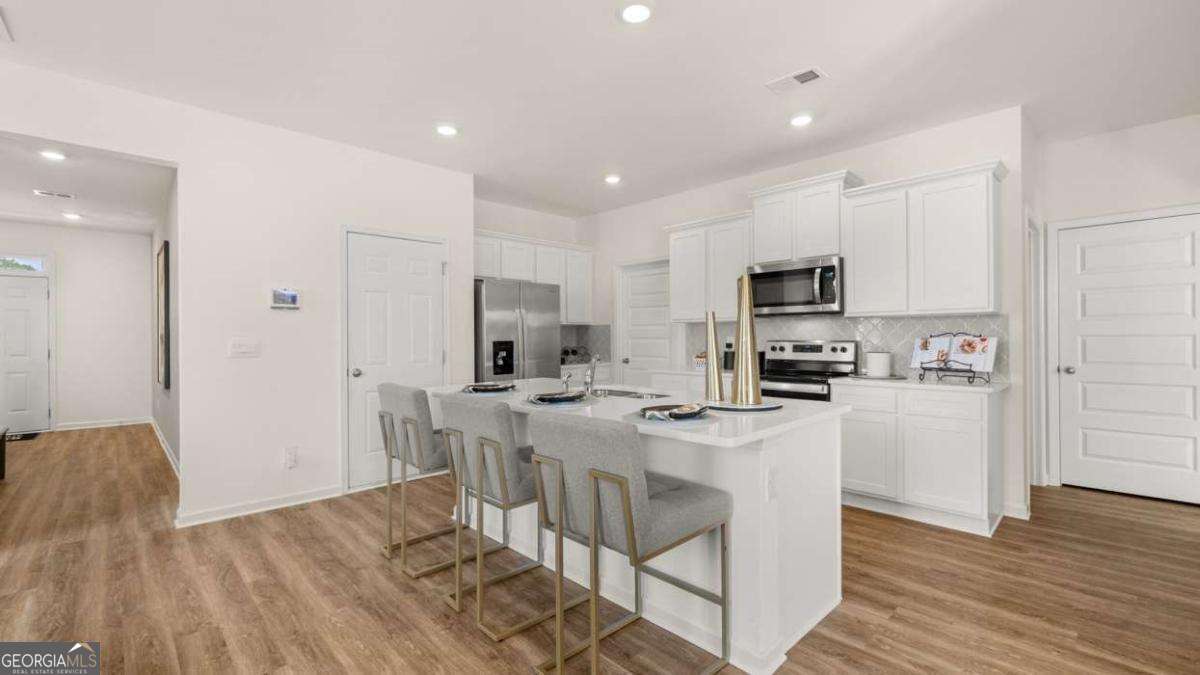 11999 Aukerman Way Hampton, GA 30228 - Photo 4 of 29