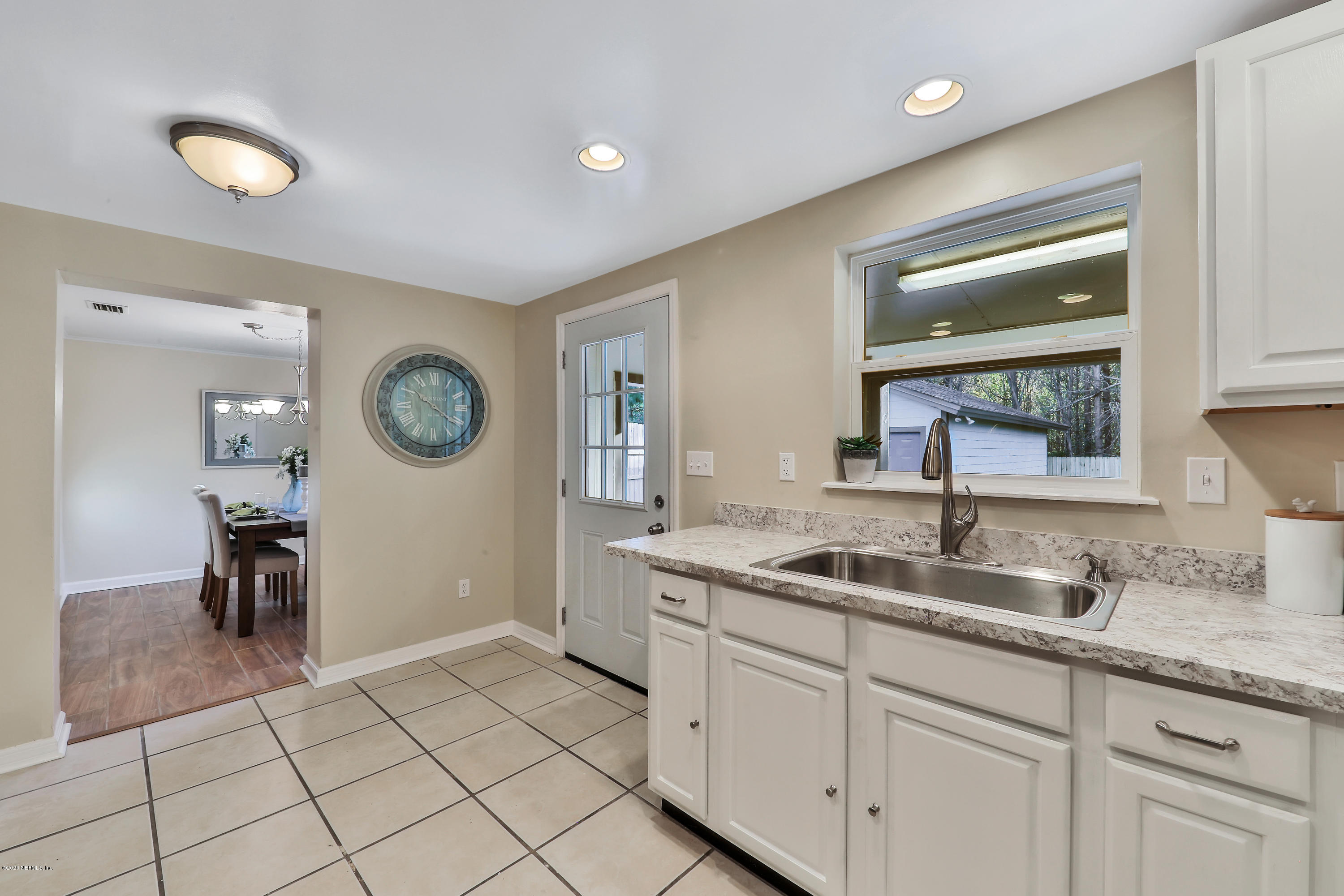 2909 Kline Road Jacksonville, FL 32246 - Photo 5 of 19 1R4A7166