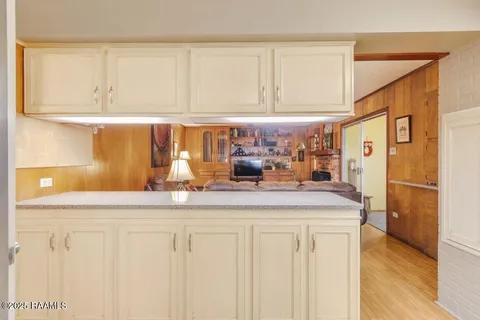 $260,000 | 223 West Port Street, St. Martinville, LA 70582