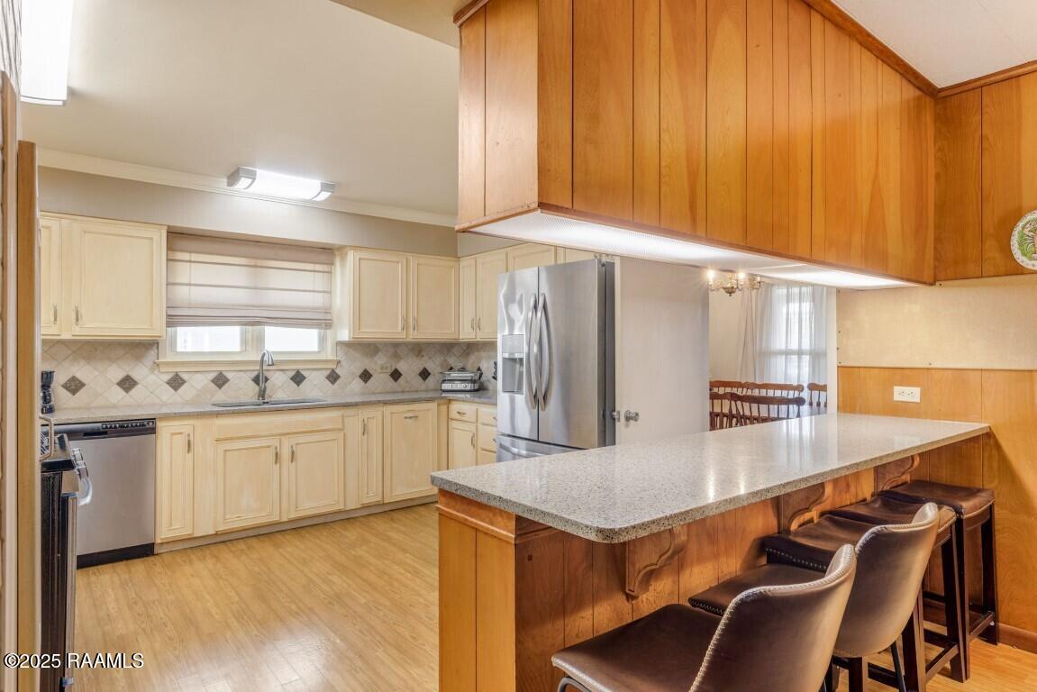 223 West Port Street St. Martinville, LA 70582 - Photo 9 of 38 9-web-or-mls-223 Port St-9