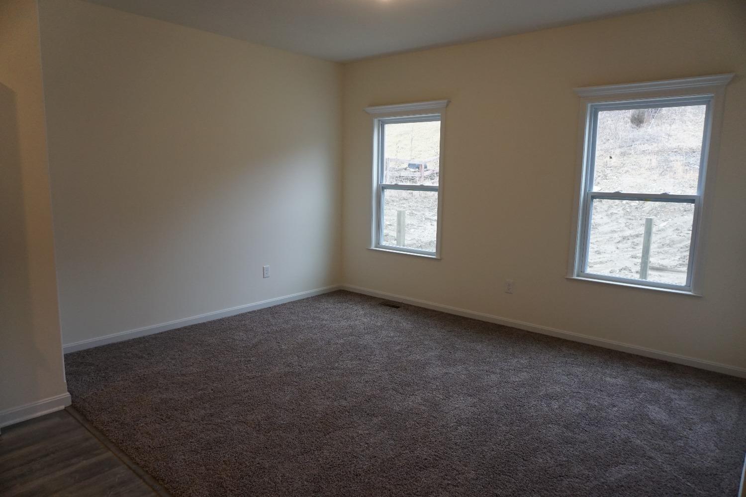 7220 Hunters Ridge Lane Cincinnati, OH 45247 - Photo 7 of 15 Gallery Image 7