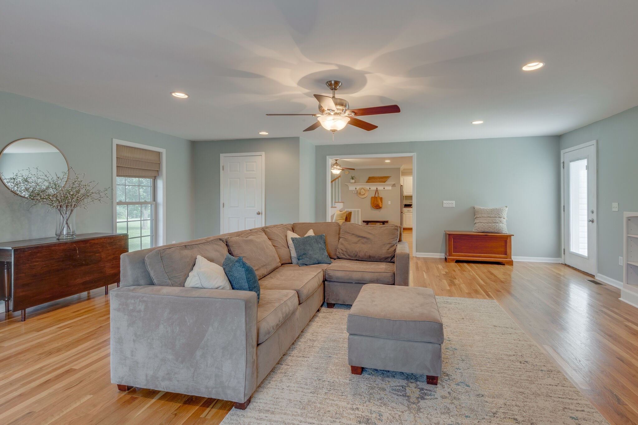 994 Hoover Road Burns, TN 37029 - Photo 8 of 28 a living room with furniture and a wooden floor