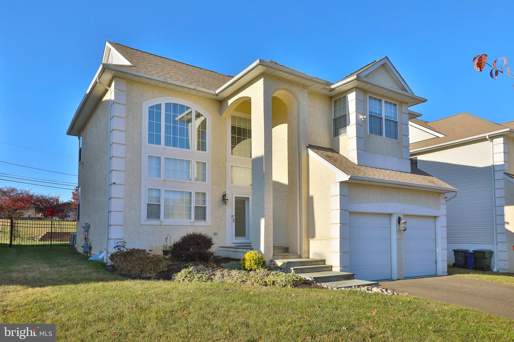 944 Old Ford Road Huntingdon Valley, PA 19006 - Photo 1 of 40