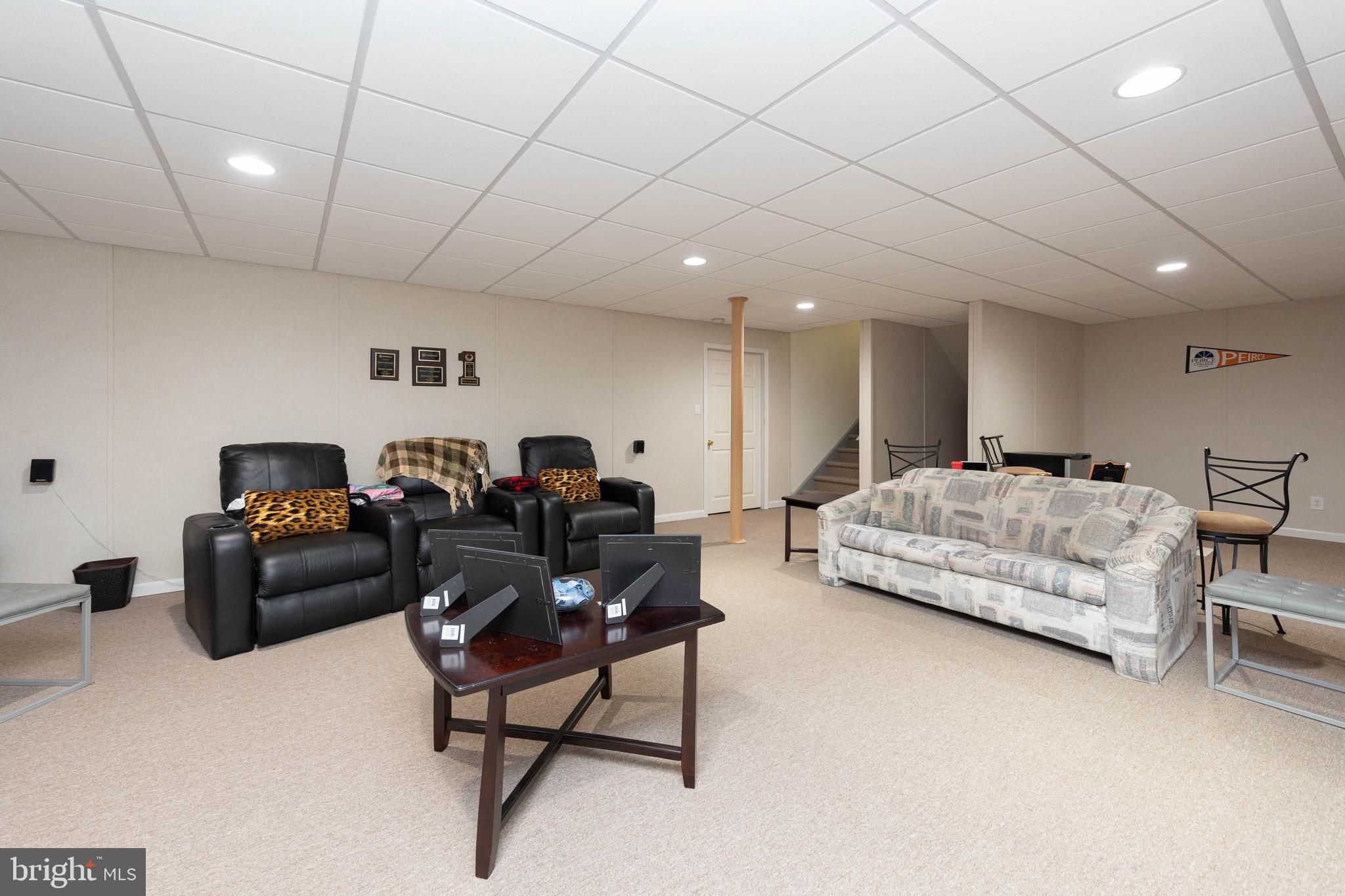 944 Old Ford Road Huntingdon Valley, PA 19006 - Photo 36 of 40