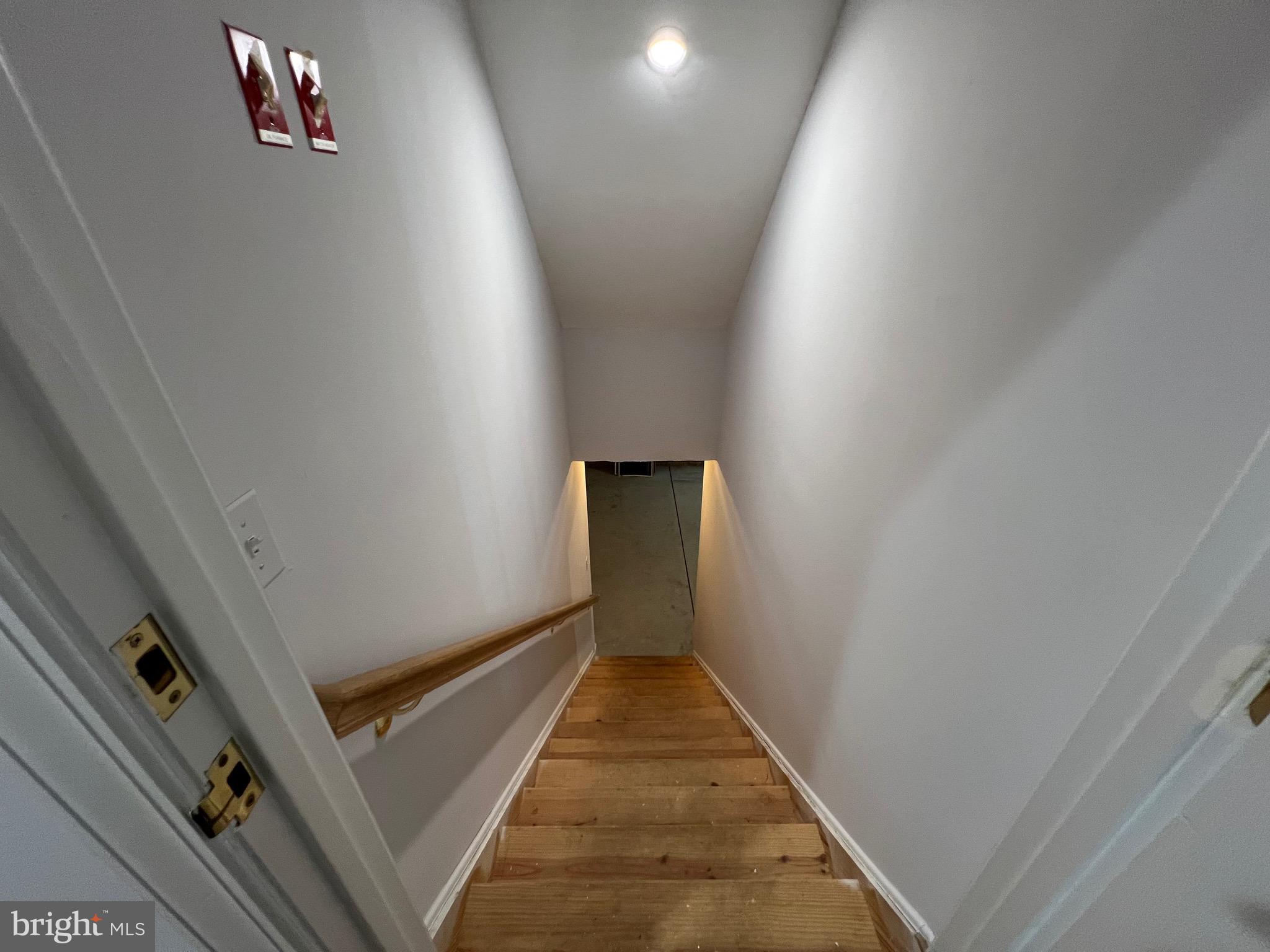 1343 Phoenix Road Sparks Glencoe, MD 21152 - Photo 49 of 57 a view of a hallway