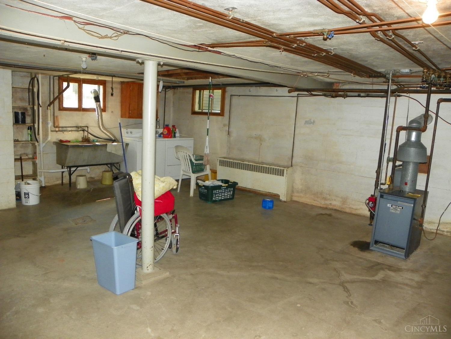3761 Hanley Road Cincinnati, OH 45247 - Photo 26 of 42