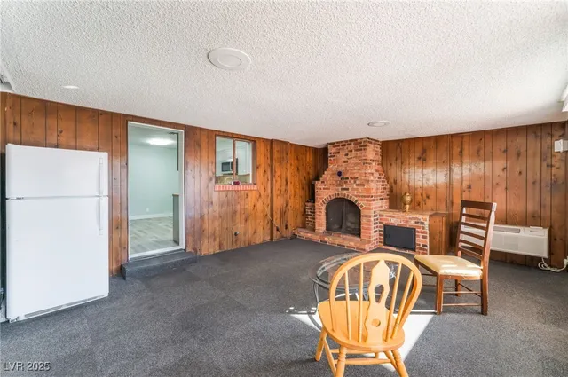 $2,250 | 2112 South Van Patten Place, Las Vegas, NV 89104