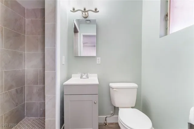 $2,250 | 2112 South Van Patten Place, Las Vegas, NV 89104