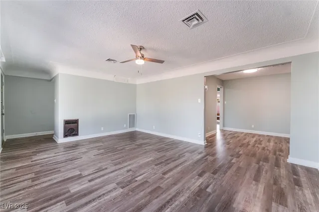 $2,250 | 2112 South Van Patten Place, Las Vegas, NV 89104