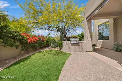 $1,850,000 | 10949 East Dale Lane, Scottsdale, AZ 85262