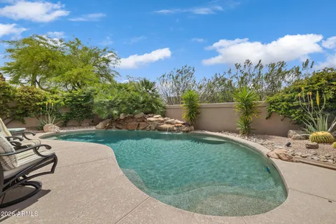 $1,850,000 | 10949 East Dale Lane, Scottsdale, AZ 85262