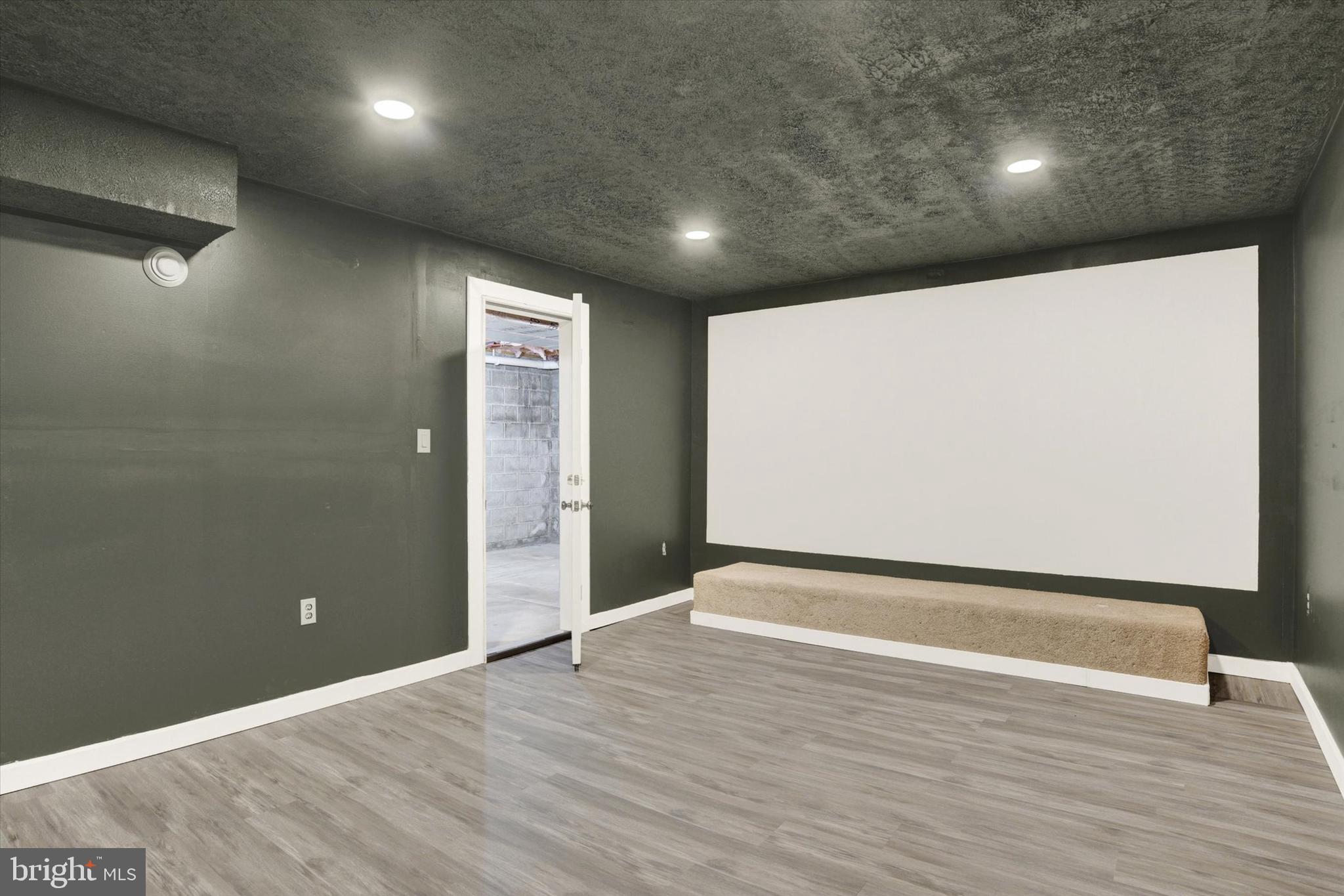 48 Dustin Drive Halifax, PA 17032 - Photo 25 of 31 an empty room with wooden floor