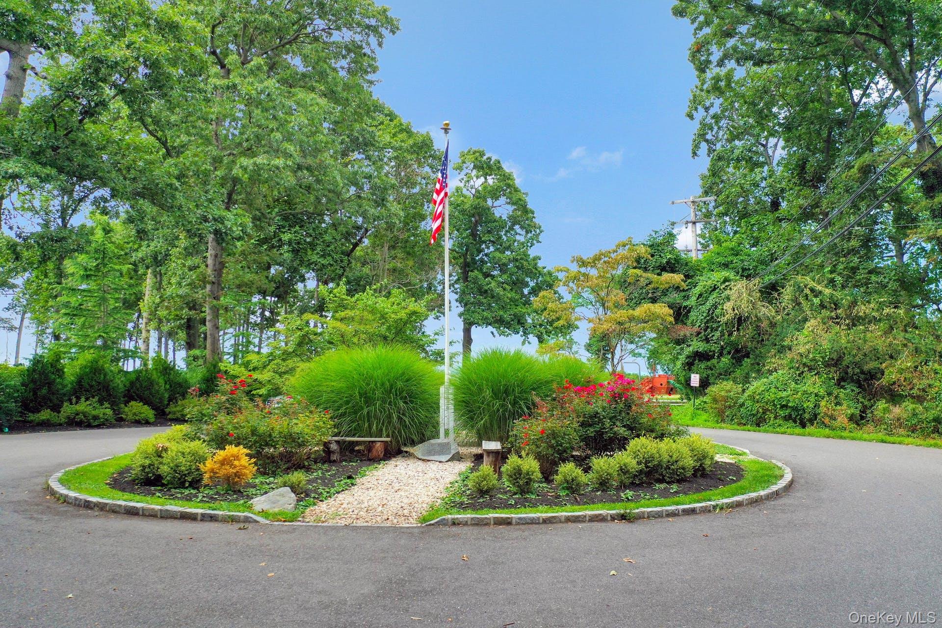 8 Dolphins Rise, Unit RISE Lloyd Neck, NY 11743 - Photo 22 of 32 Fiddlers Assoc
