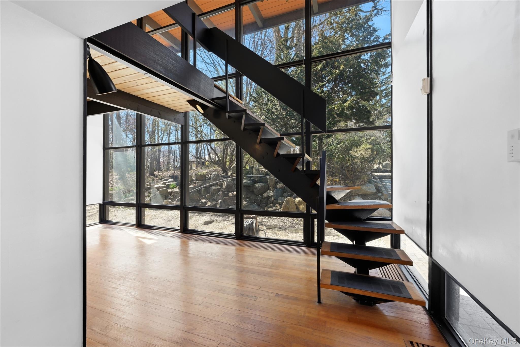 8 Dolphins Rise, Unit RISE Lloyd Neck, NY 11743 - Photo 10 of 32