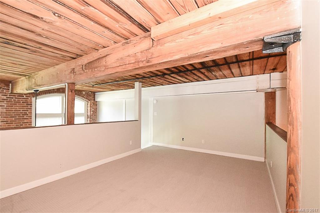 201 South Hoskins Road, Unit 112 Charlotte, NC 28208 - Photo 9 of 21