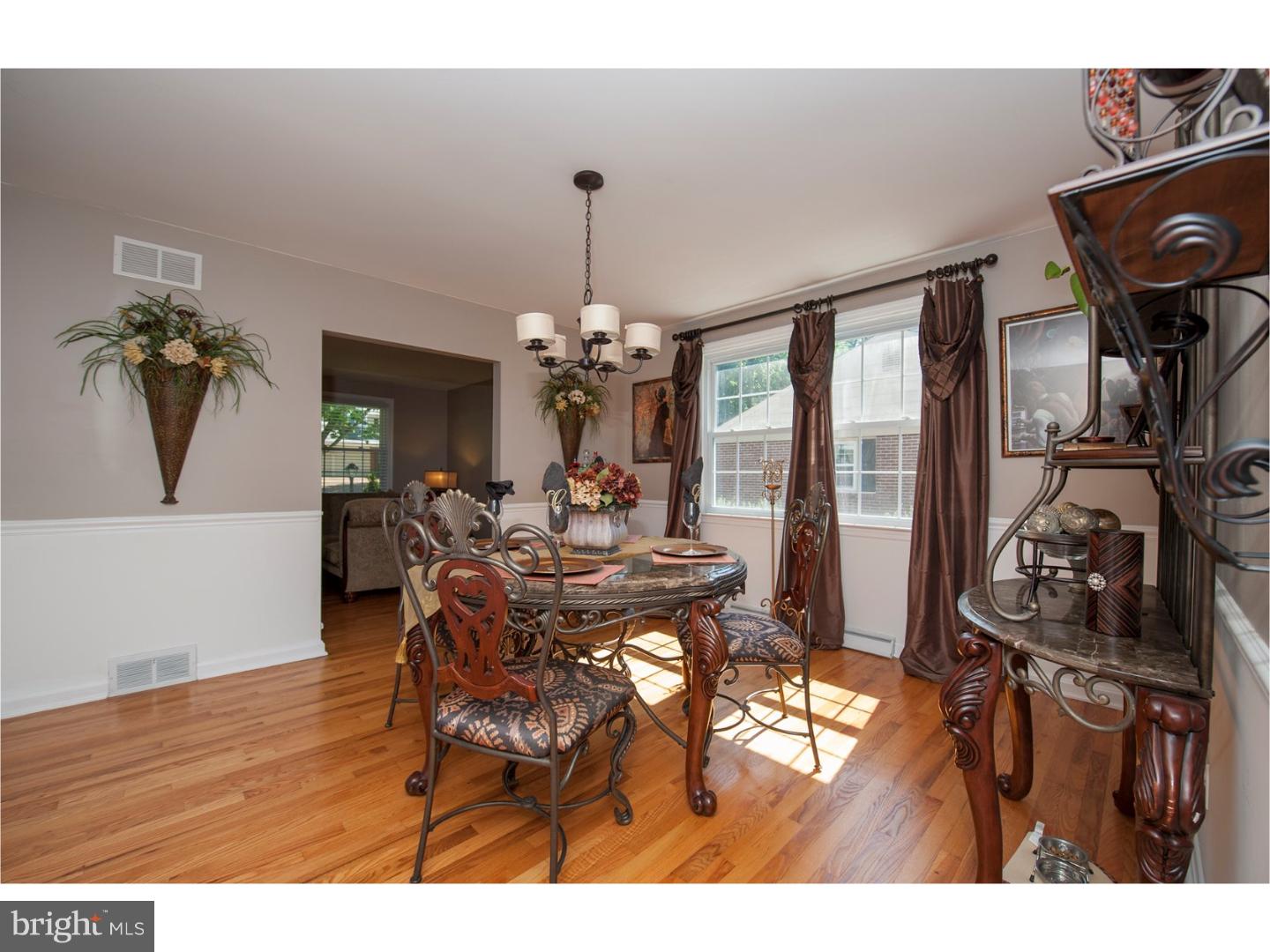 330 Hampton Road Wilmington, DE 19803 - Photo 5 of 20 Dining Room