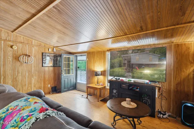 $169,900 | 102 Tolley Lane, Erwin, TN 37650